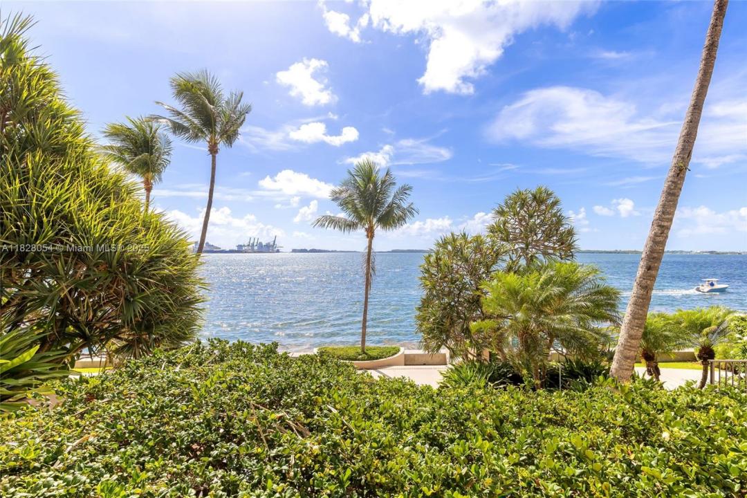 520 Brickell Key Dr A1817, Miami, Flórida 33131, Estados Unidos