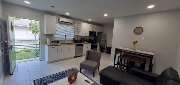 430 NE 1st Ave A, Fort Lauderdale, Florida 33301, USA