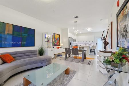 8001 NW 41st St F-112, Doral, Florida 33166, USA
