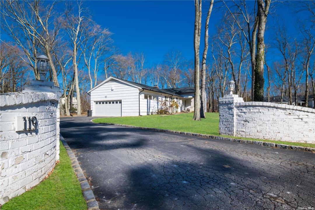 119 Hicks Lane, North Hempstead, Нью-Йорк 11024, Соединенные Штаты
