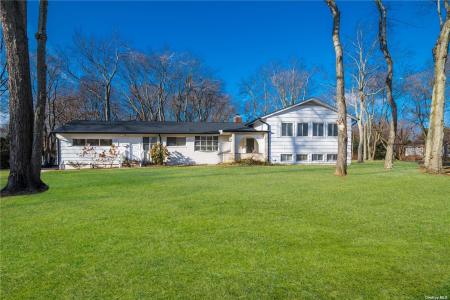 119 Hicks Lane, North Hempstead, Нью-Йорк 11024, Соединенные Штаты