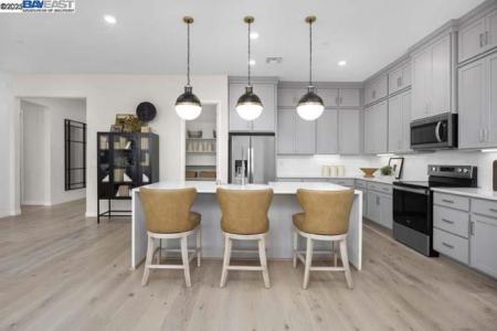 E Fiorino Street, Mountain House, California 95391