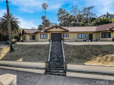 Homezell Drive, West Hills, California 91304