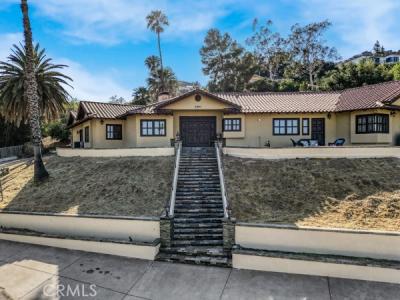 Homezell Drive, West Hills, California 91304