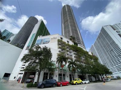 1750 N Bayshore Dr 2707, Miami, Florida 33132, USA