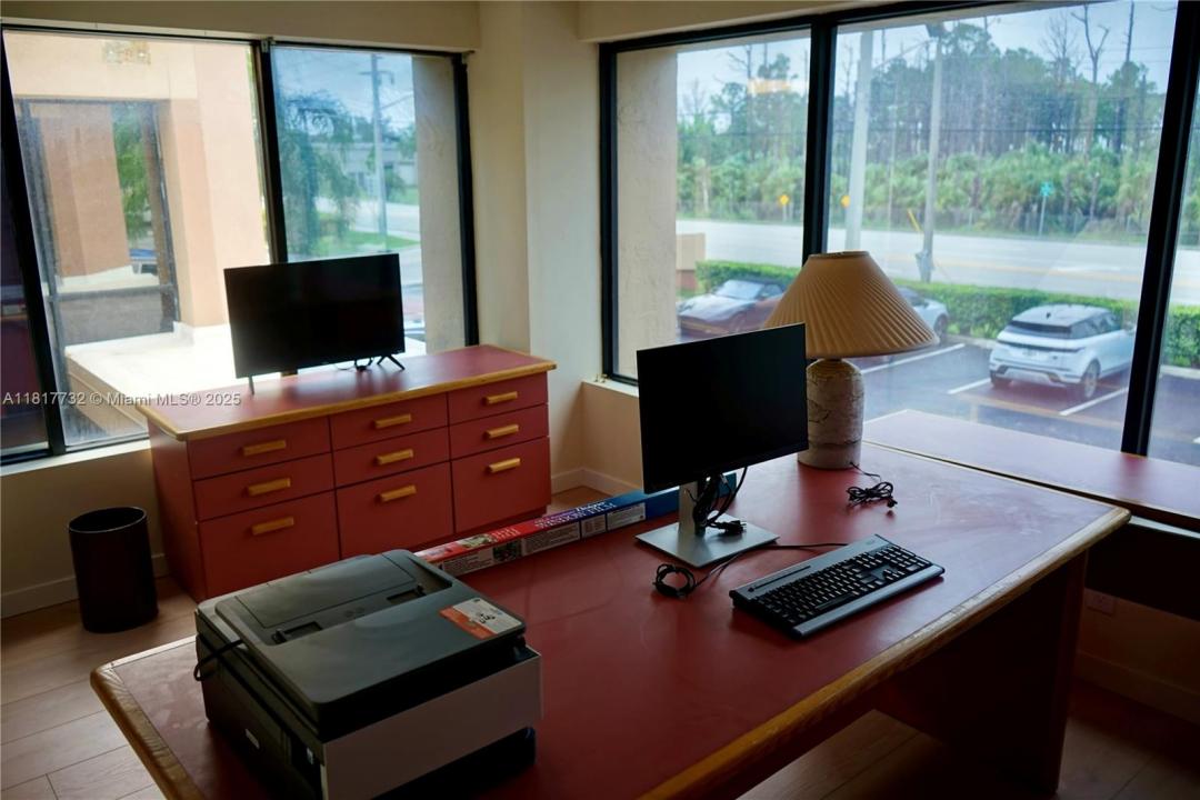 13318 SW 128th St, Miami, フロリダ 33186, アメリカ合衆国