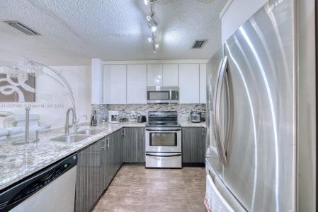 10000 SW 147th Ct, Miami, Florida 33196, USA