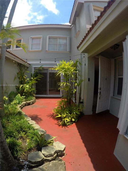 1145 Yellowheart Way, Hollywood, 佛羅里達州 33019, 美國