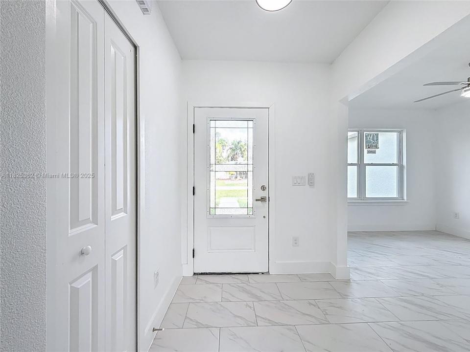 1881 SW Davis St, Port St. Lucie, 佛羅里達州 34953, 美國