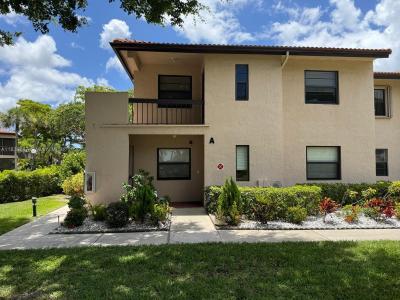 9293 Vista Del Lago A, Boca Raton, Florida 33428, USA