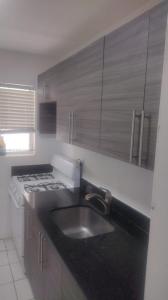 7835 Crespi Blvd 5, Miami Beach, Florida 33141, USA