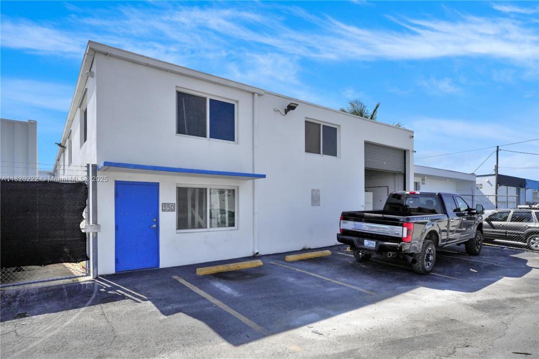300 E 10th Ct, Hialeah, 플로리다 33010, 미국