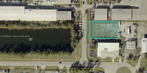 2513 NE 9th Ave, Cape Coral, Florida 33909, USA