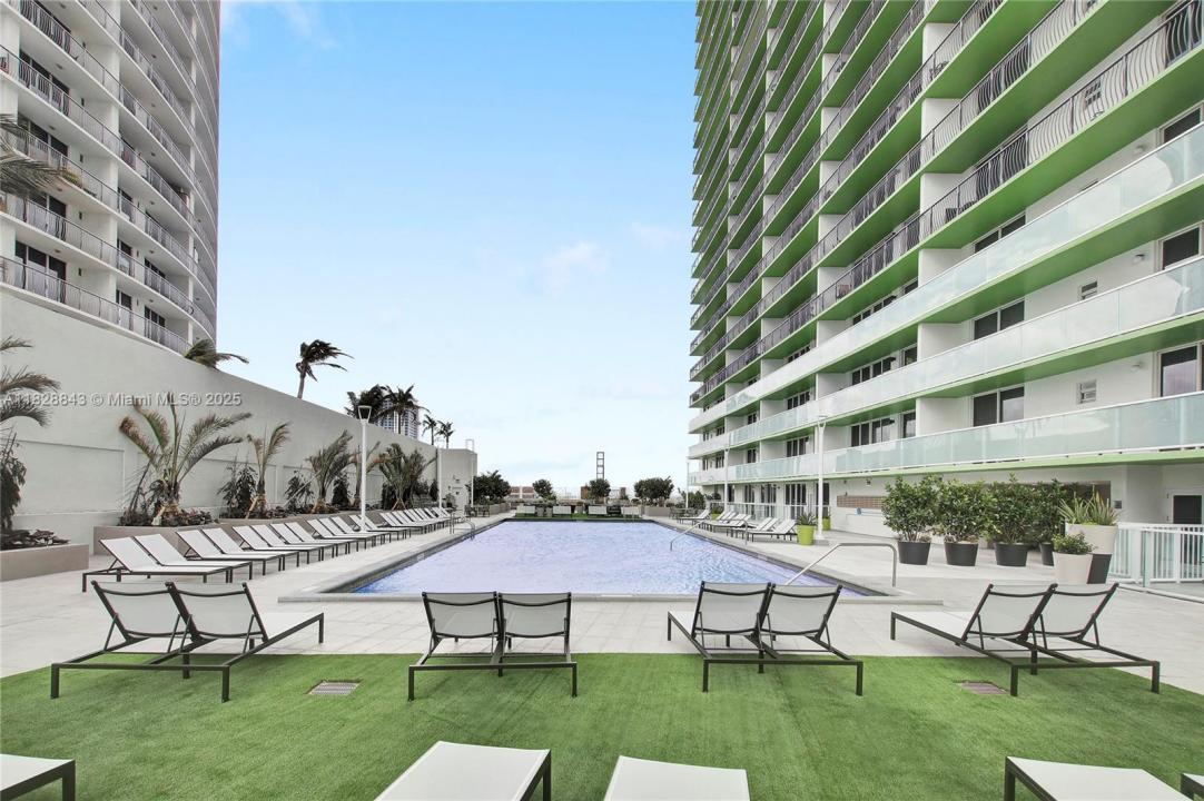 1756 N Bayshore Dr 38F, Miami, 佛罗里达州 33132, 美国