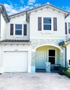 5544 NW 27th Pl 1, Lauderhill, Florida 33313, USA