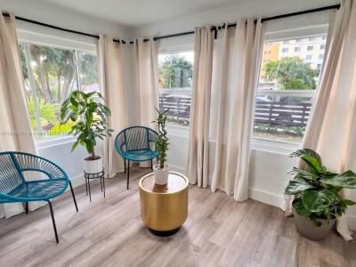 1027 NW 55th St 1, Miami, Florida 33127, USA