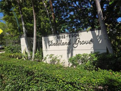6900 N Kendall Dr A310, Pinecrest, Florida 33156, USA