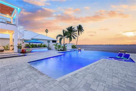3715 SE 21st place 3715 SE 21st place, Cape Coral, 플로리다 33904, 미국