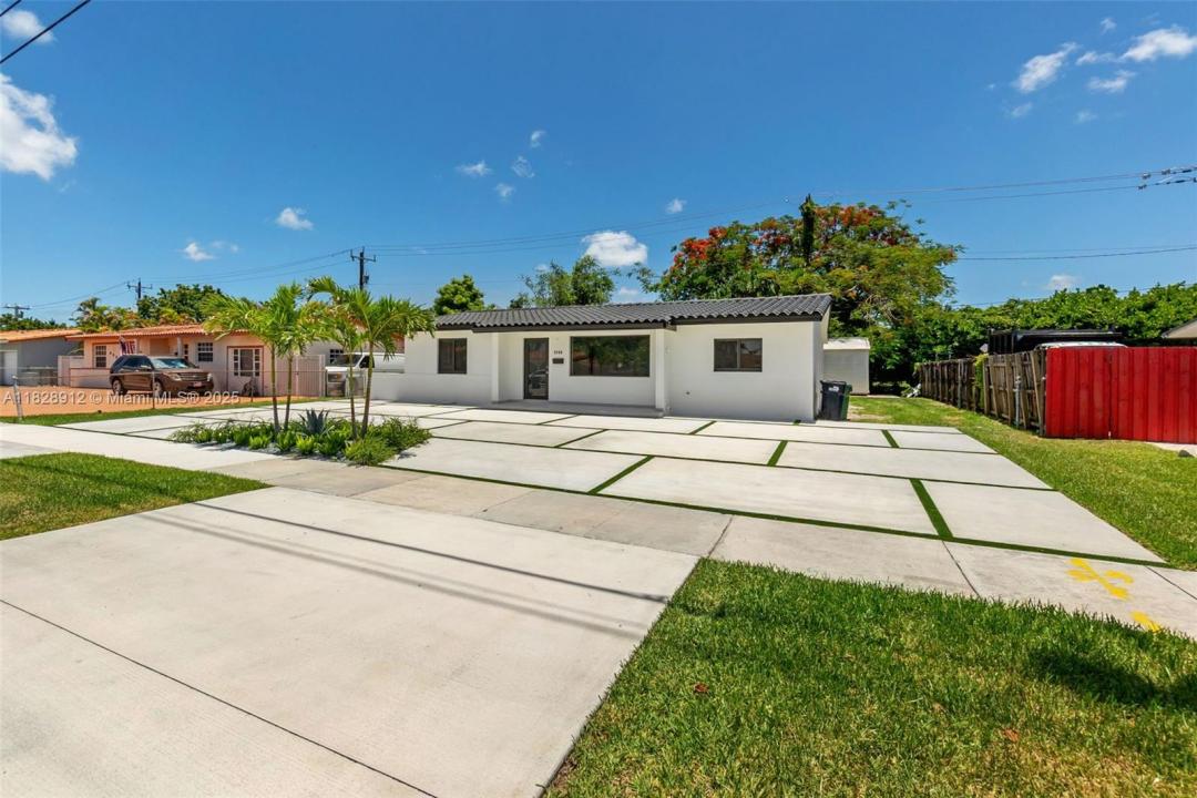 9360 SW 16th St, Miami, Florida 33165, Amerika Birleşik Devletleri