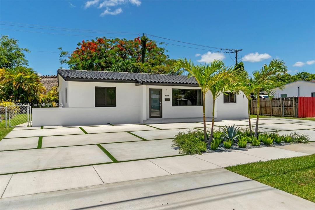9360 SW 16th St, Miami, Florida 33165, Amerika Birleşik Devletleri