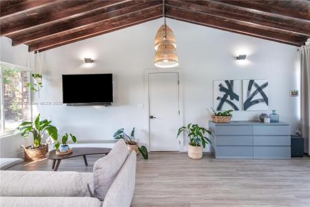2302 Funston St, Hollywood, Florida 33020, USA