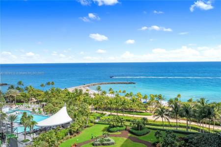 10275 Collins Ave 1035, Bal Harbour, Florida 33154, USA