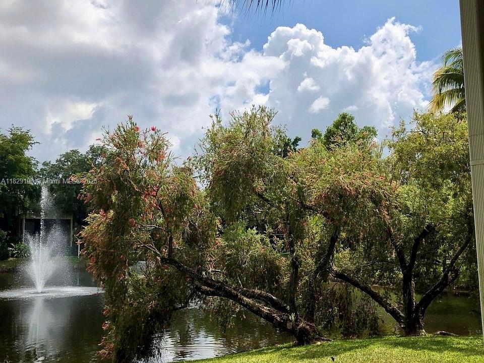 2941 SW 87th Ave 406, Davie, Florida 33328