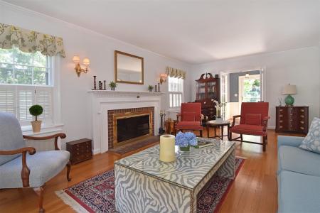 147 Midland Avenue, Eastchester, New York 10708, États-Unis