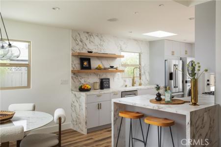 E 19th Street, Costa Mesa, Califórnia 92627, Estados Unidos