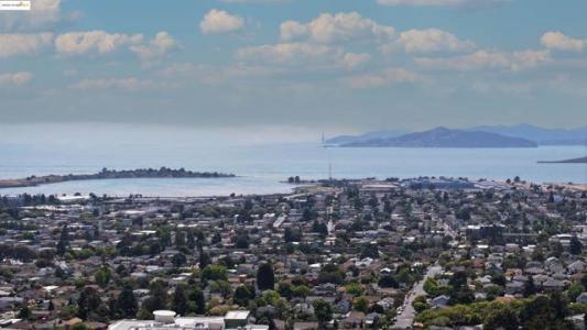 Midcrest Way, El Cerrito, カリフォルニア 94530, アメリカ合衆国