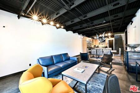 Roswell Avenue, Long Beach, California 90804