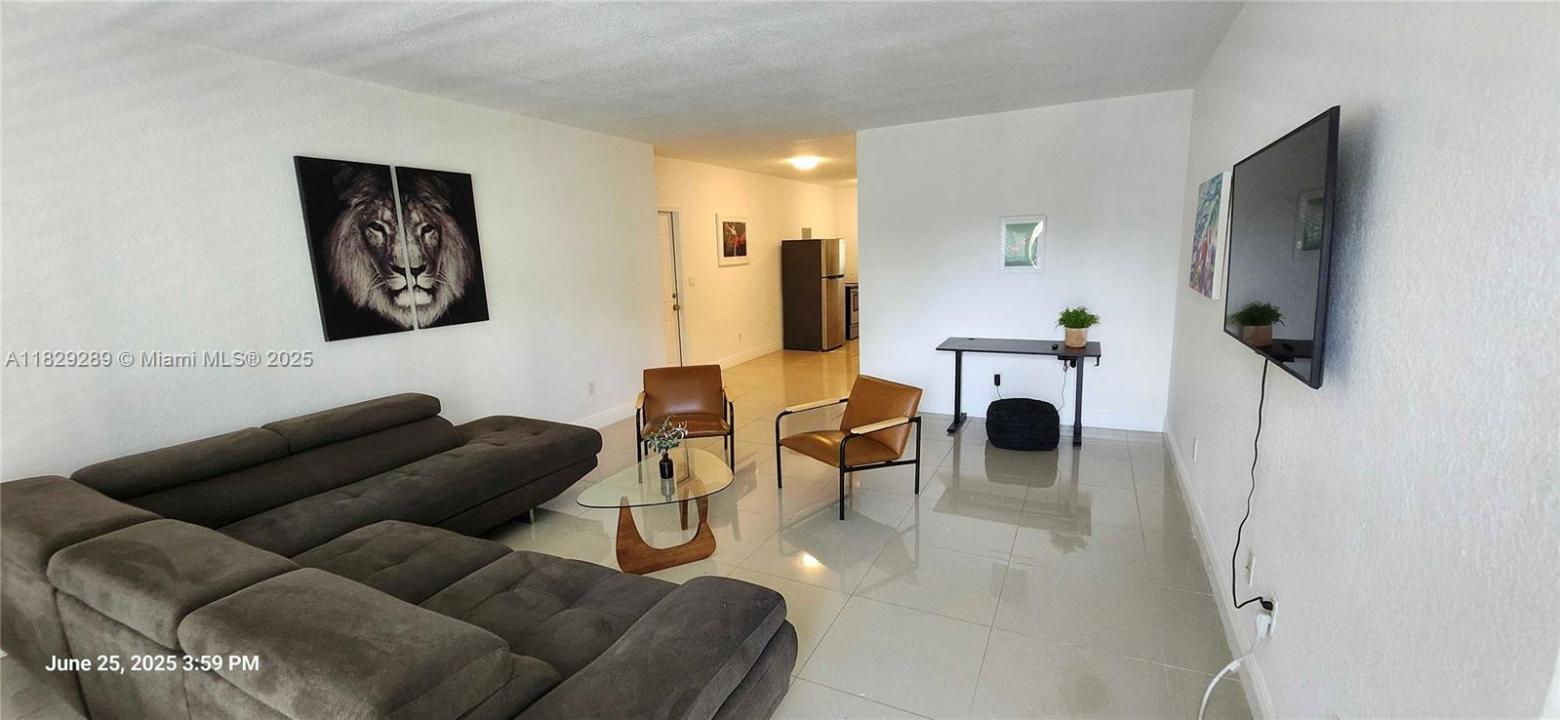 9800 E Bay Harbor 9, Bay Harbor Islands, Florida 33154