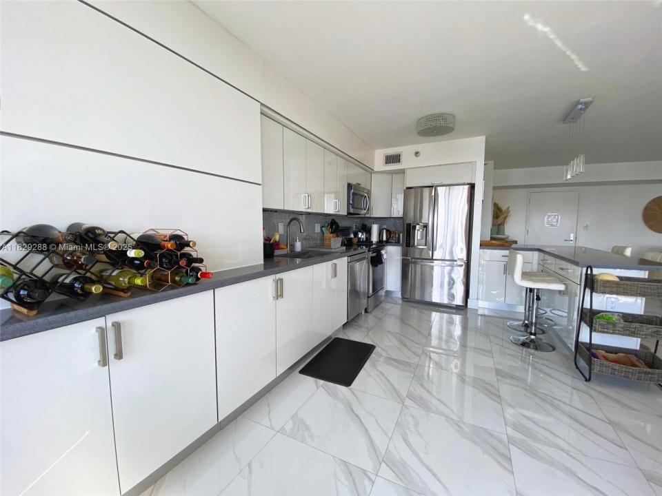 3530 Mystic Pointe Dr 3014, Aventura, فلوريدا 33180, الولايات المتحدة