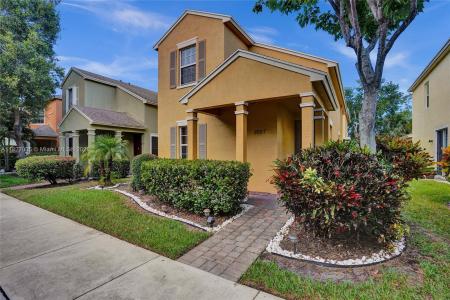 2057 SE Avon Park Dr, Port St. Lucie, Florida 34952, USA