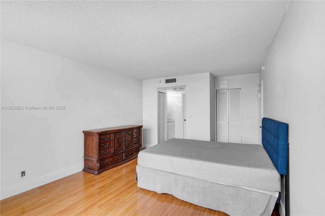 600 Three Islands Blvd 310, Hallandale Beach, Florida 33009