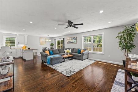 11 Mowry Avenue, Cumberland, Rhode Island 02864
