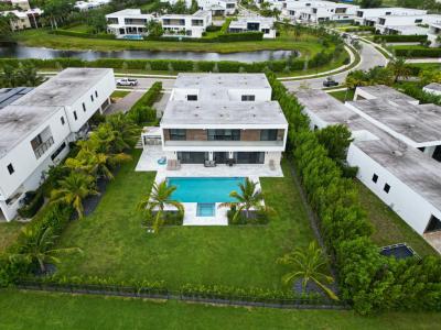 16529 Botaniko Dr N, Botaniko, Weston, フロリダ 33326, アメリカ合衆国