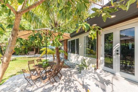2302 Funston St, Hollywood, Florida 33020, USA