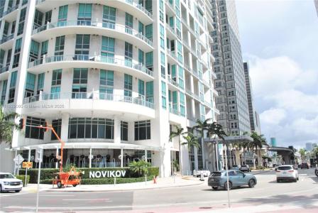 300 S Biscayne Blvd T-2802, Miami, Florida 33131, USA