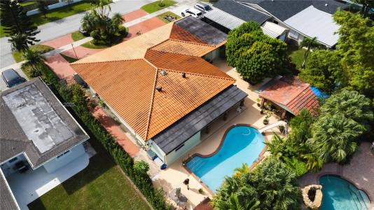 9601 SW 66th St, Miami, Florida 33173, USA