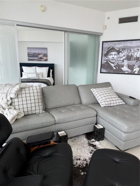 1750 N Bayshore Dr 5114, Miami, فلوريدا 33132, الولايات المتحدة