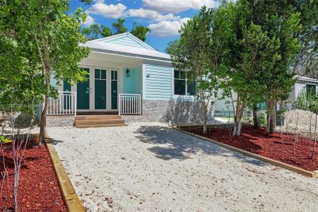 68 Coral Way, Key Largo, Florida 33037, USA