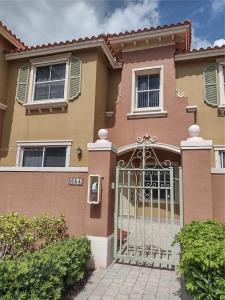 654 SW 106th Ave 1502, Pembroke Pines, Florida 33025, USA