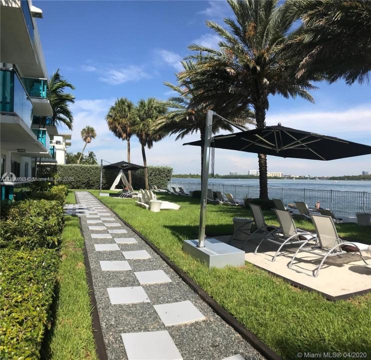 290 Bal Bay Dr 104, Bal Harbour, فلوريدا 33154, الولايات المتحدة