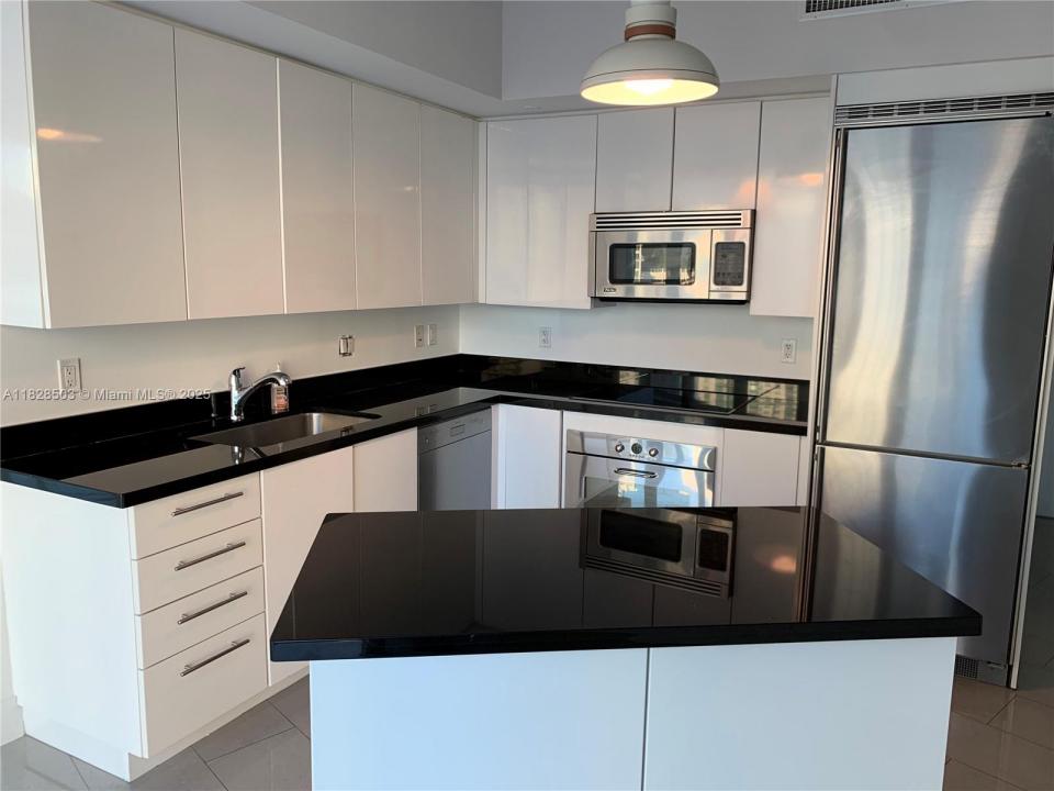 92 SW 3rd St 1601, Miami, 佛羅里達州 33130, 美國