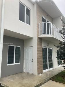 25767 SW 144th Ave, Homestead, Florida 33032, USA