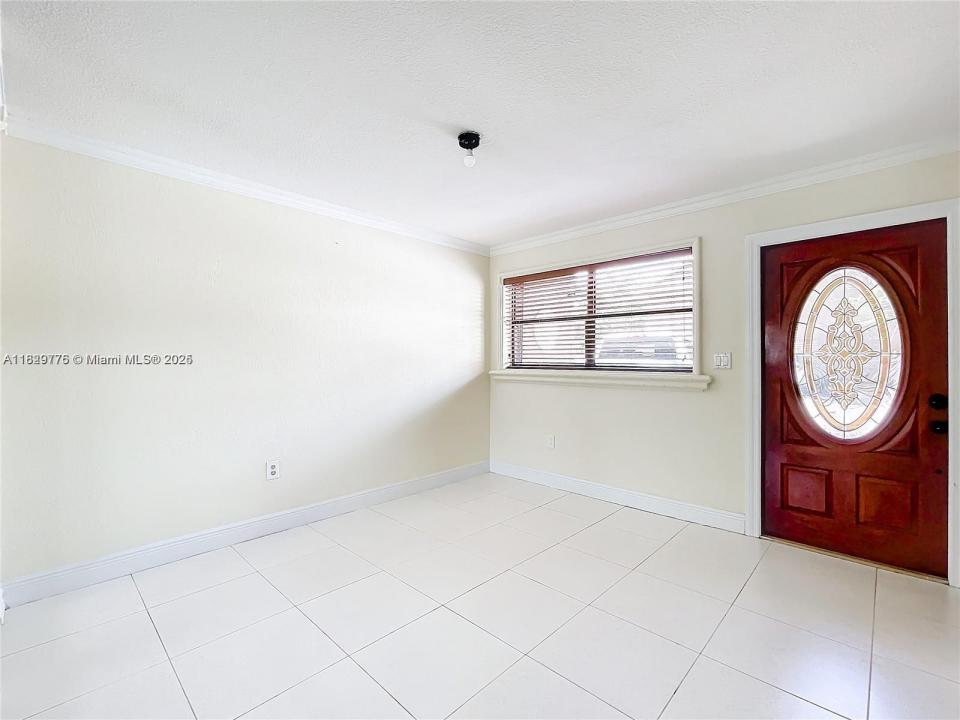 5350 W 26th Ave 118, Hialeah, 佛羅里達州 33016, 美國