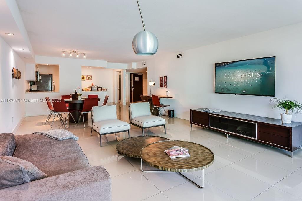 290 Bal Bay Dr 110, Bal Harbour, فلوريدا 33154, الولايات المتحدة