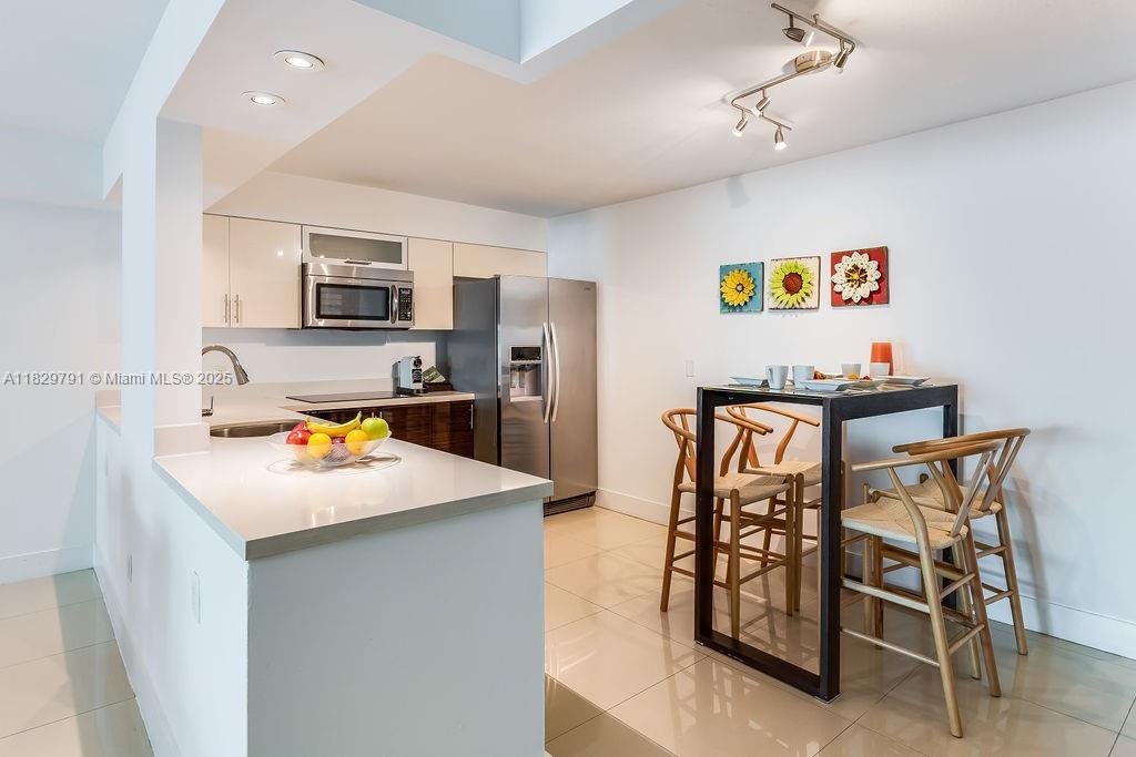 290 Bal Bay Dr 110, Bal Harbour, فلوريدا 33154, الولايات المتحدة