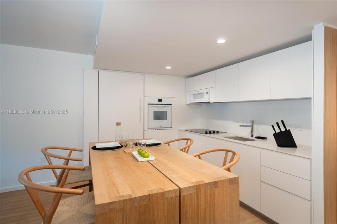 291 Bal Bay Dr 217, Bal Harbour, فلوريدا 33154, الولايات المتحدة